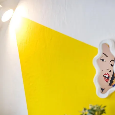Appartamento Pop Art Loft Ueber Den Daechern Von *